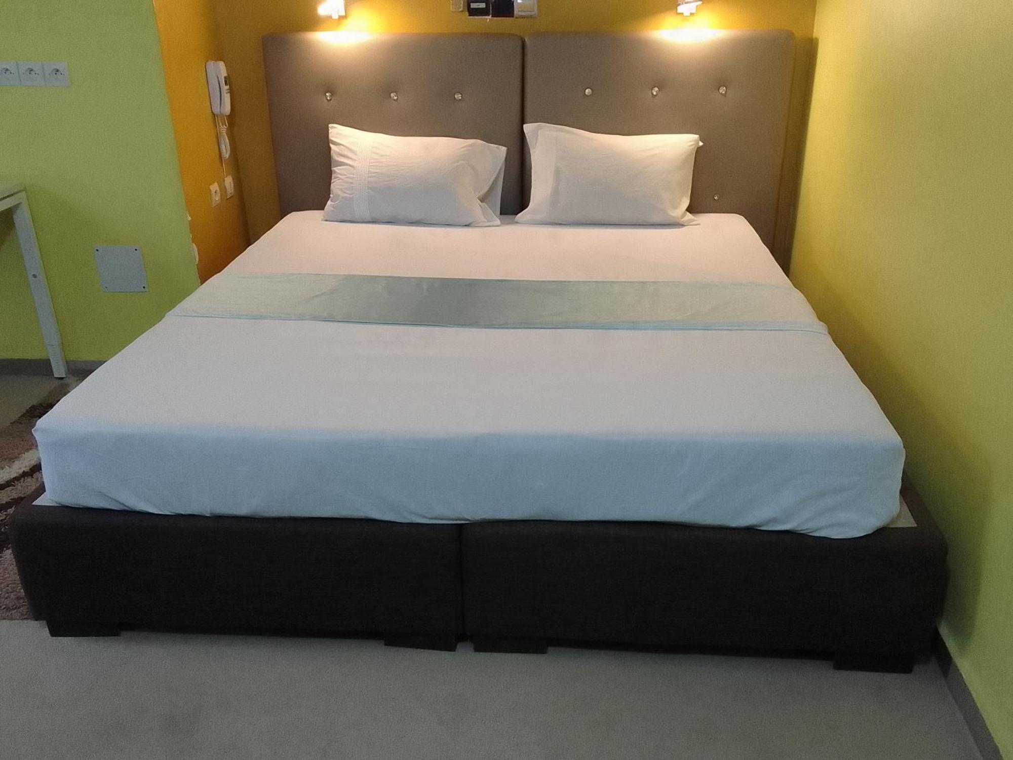 Chambre Classique Cotonou Exterior photo